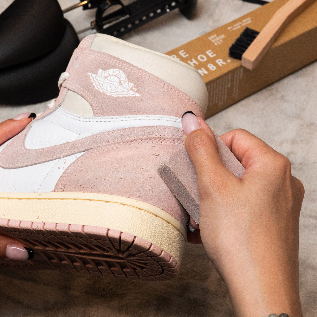 EXECUTIVE SHOE CLEANING SYSTEM